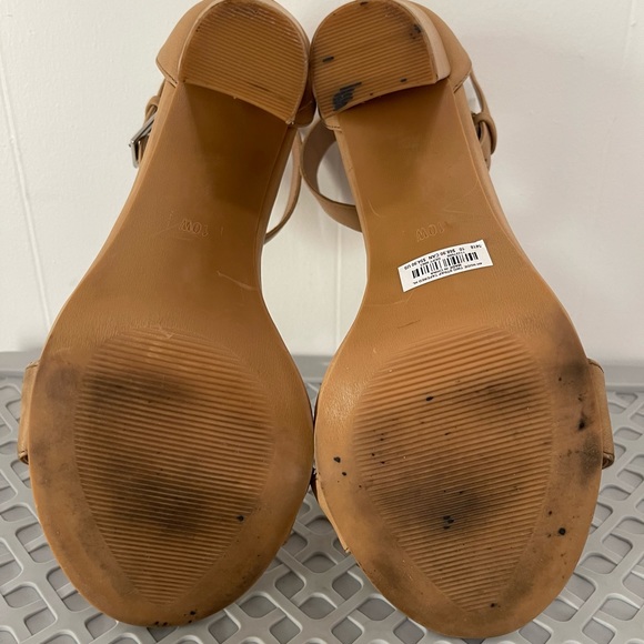 Torrid heels 10 wide - Picture 4 of 4